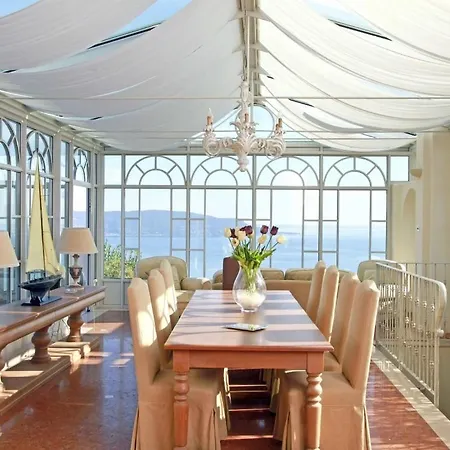 Valli Sleeps 6 With Pool And Wifi