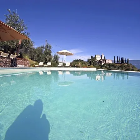Valli Sleeps 6 With Pool And Wifi Βίλα *
