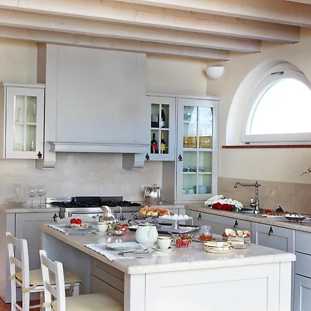 Βίλα Valli Sleeps 6 With Pool And Wifi Pulciano